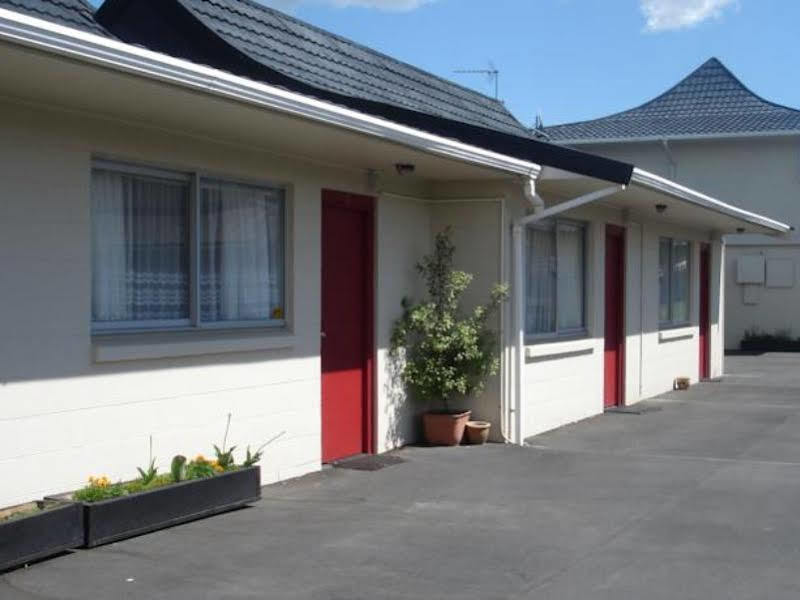 Achilles Motel Κράισττσερτς Εξωτερικό φωτογραφία