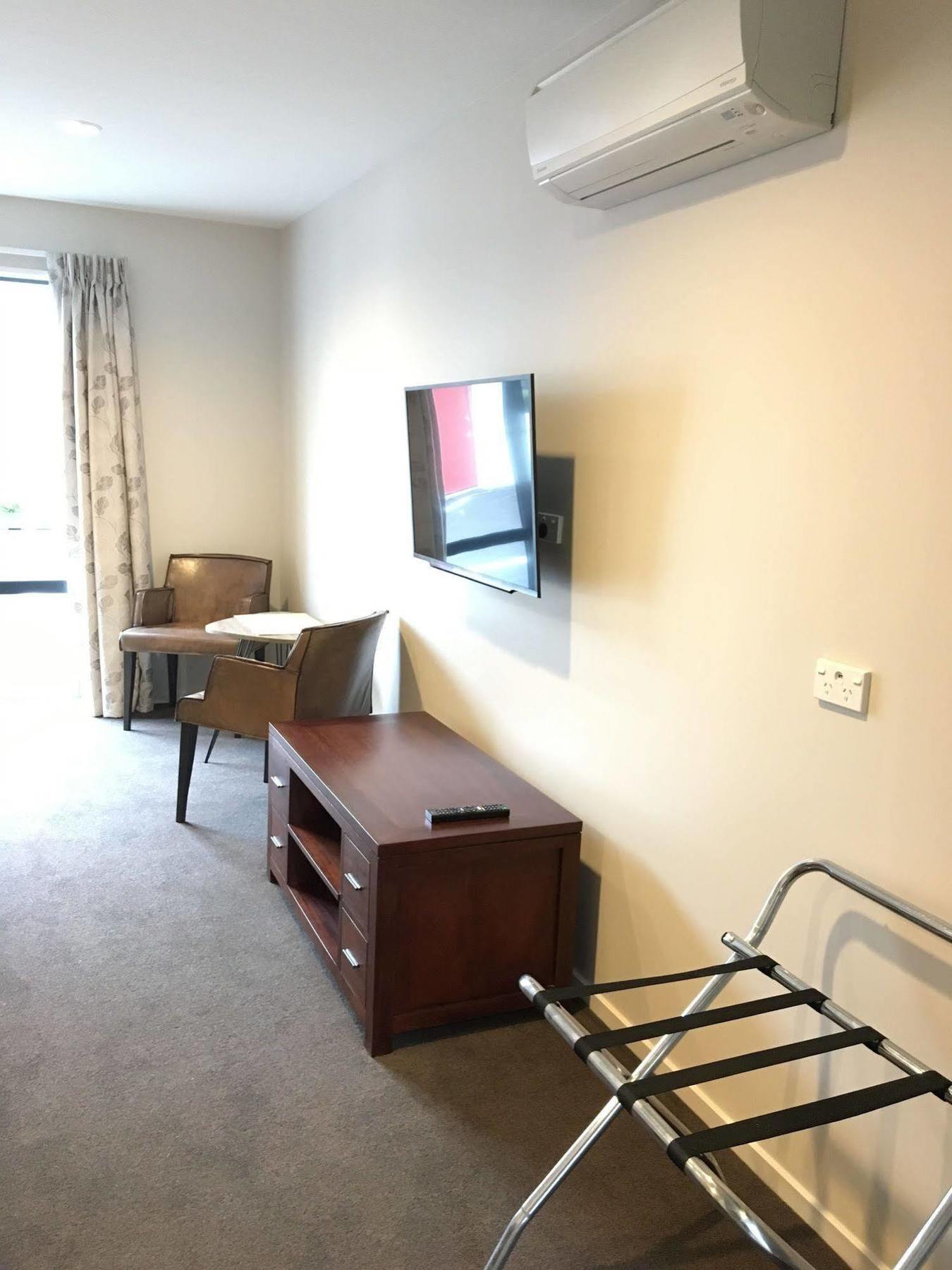 Achilles Motel Κράισττσερτς Εξωτερικό φωτογραφία